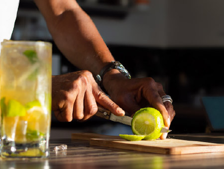 Cutting Board & Knife