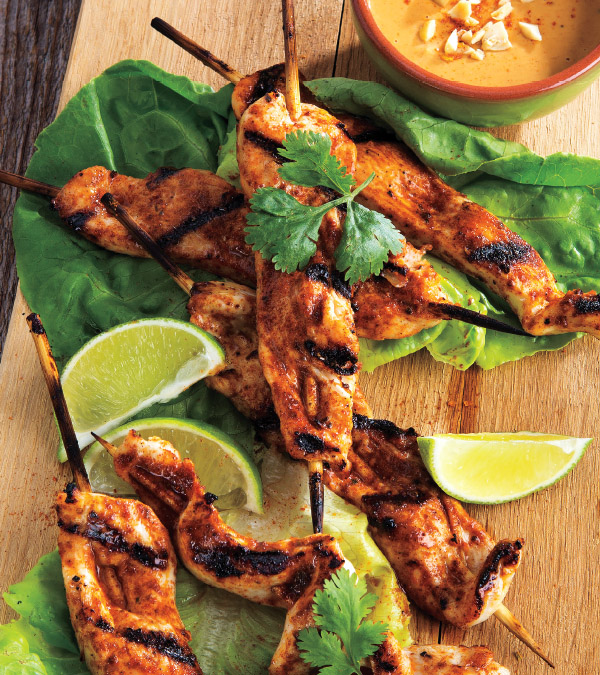 Grilled Chicken Saté with Peanut Dipping Sauce